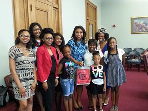 Alexis Rogers, KATV Reporter provided inspirational words of encouragement with her speech: Expectations and Standards!